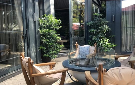10 Smart Ways to Refresh Your Outdoor Patio